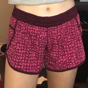 Track stretch shorts with cinched waist